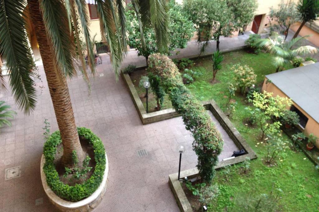 In The Center Of Rome Apartman Kültér fotó