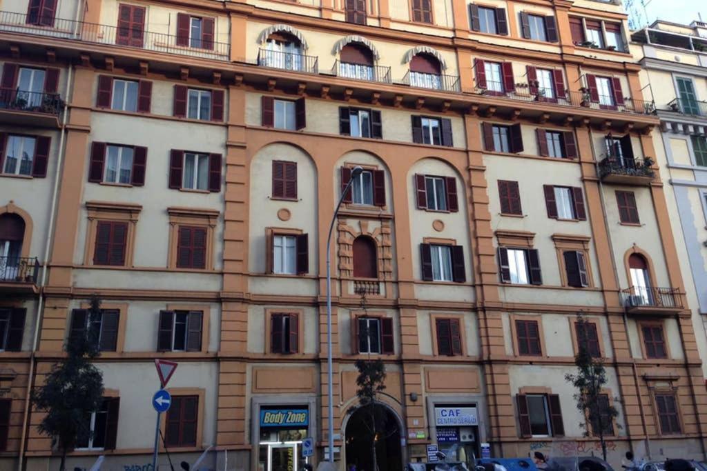 In The Center Of Rome Apartman Kültér fotó