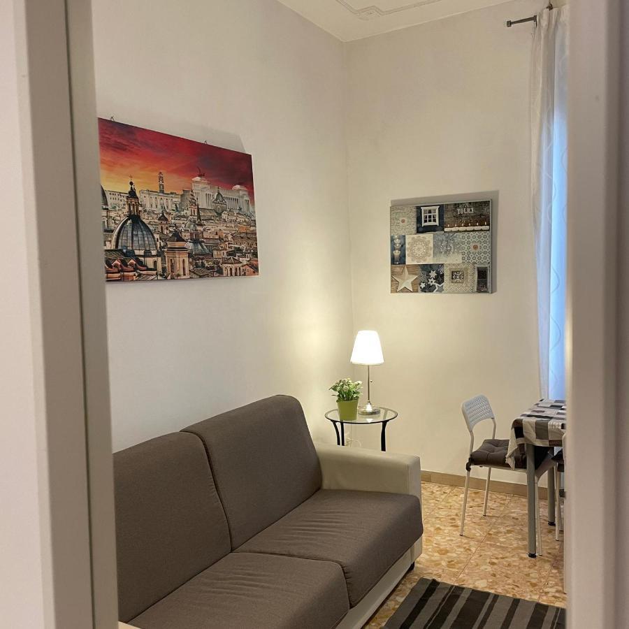 In The Center Of Rome Apartman Kültér fotó